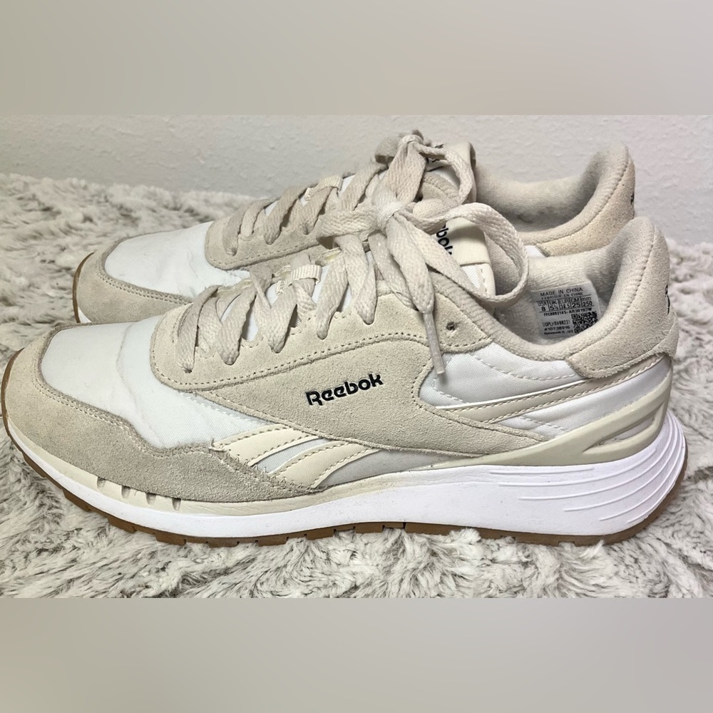 Reebok Iconic Nylon Suede 1991 Style Sneakers In Beige & White Tones
Size 8